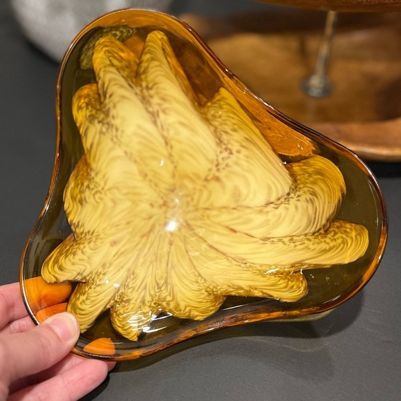 💛 Murano Style – Amber & Cream Art Glass Bowl - Picture 1 of 9